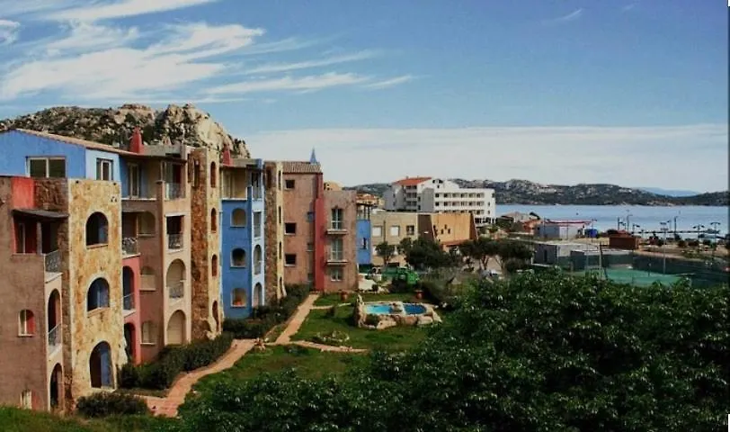 Casa Nina La Maddalena 아파트